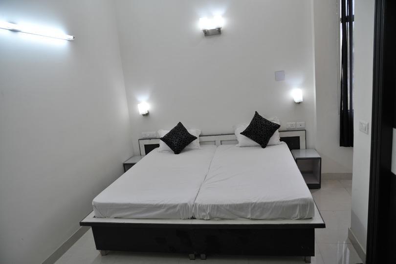 Aura Suites Gurgaon Ngoại thất bức ảnh