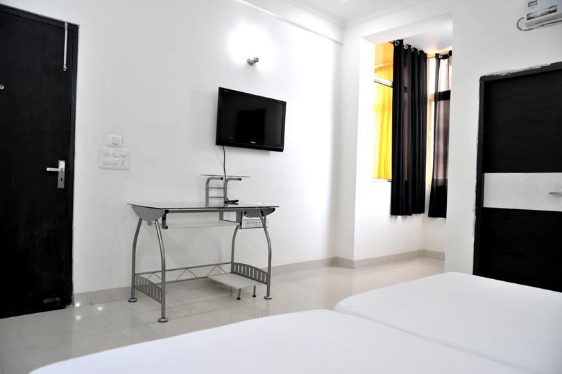 Aura Suites Gurgaon Ngoại thất bức ảnh